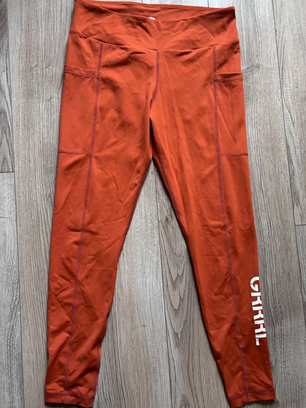 GRRRL CINNAMON NEXT LEVEL POCKET LEGGINGS - Ali/Amenah